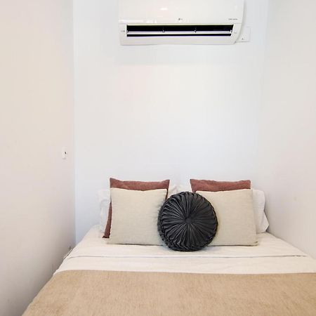Phaedrus Living - Seaside Luxury Flat Harbour 105 Appartement Paphos Buitenkant foto
