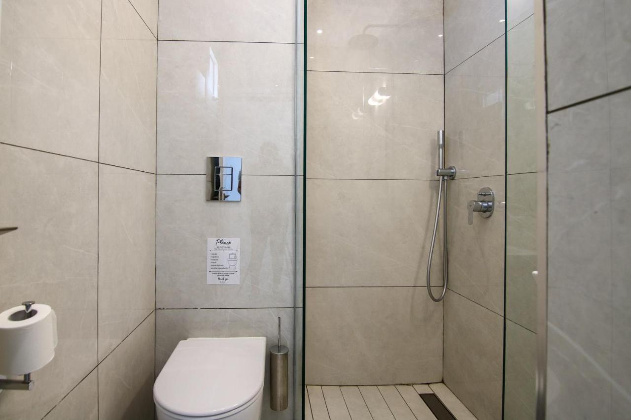 Phaedrus Living - Seaside Luxury Flat Harbour 105 Appartement Paphos Buitenkant foto